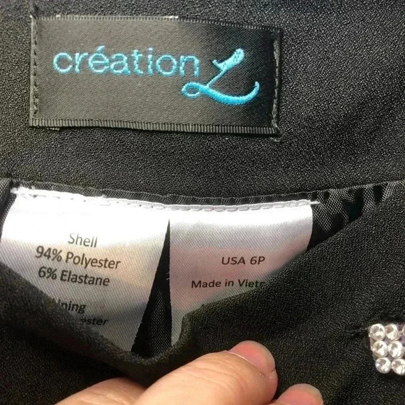 Black skirt with rhinestone accents size 6P - Picture 9 of 12